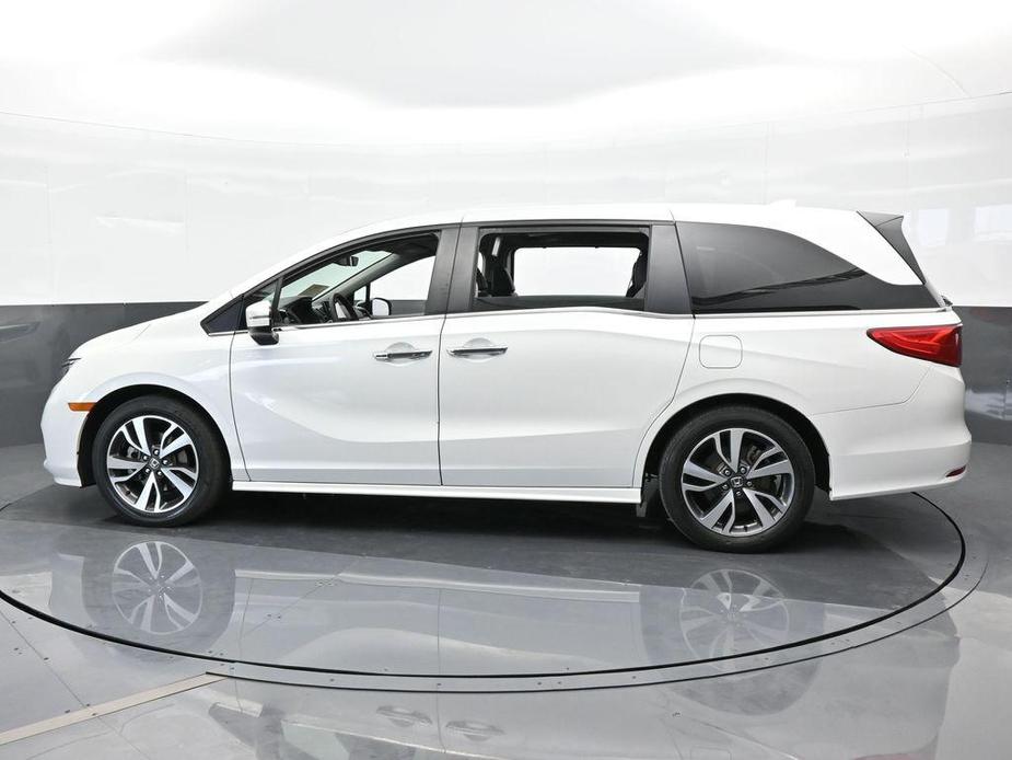 used 2023 Honda Odyssey car, priced at $34,074