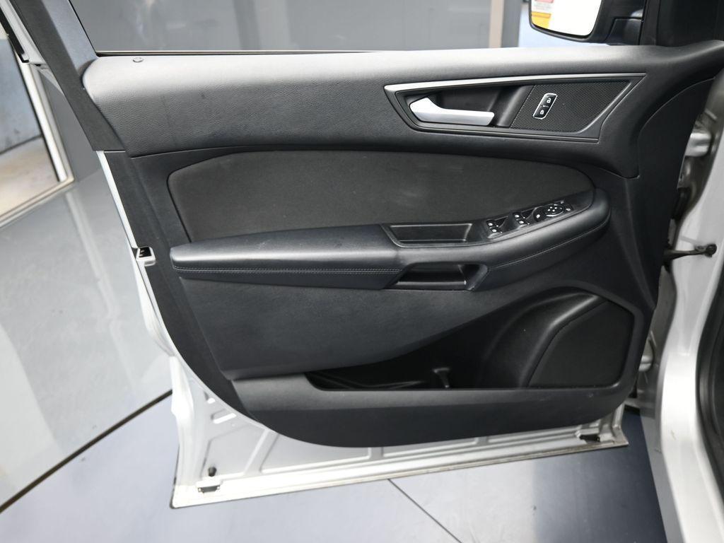 used 2018 Ford Edge car, priced at $11,557