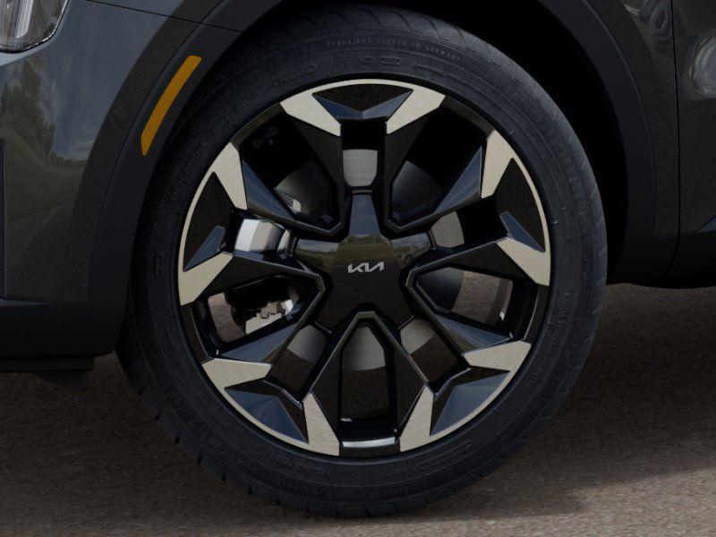 new 2025 Kia Sorento car, priced at $36,894