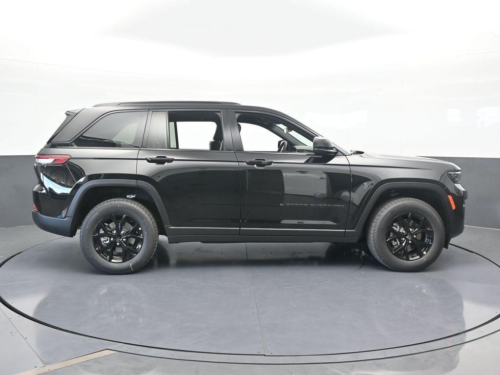 new 2025 Jeep Grand Cherokee car