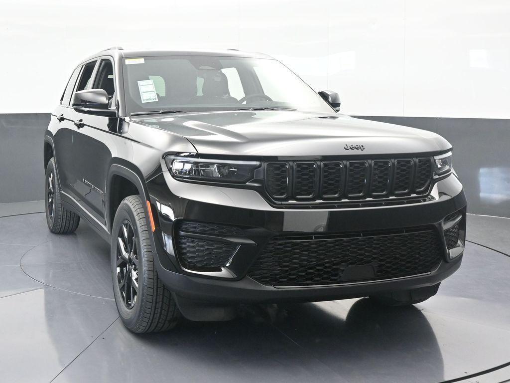 new 2025 Jeep Grand Cherokee car