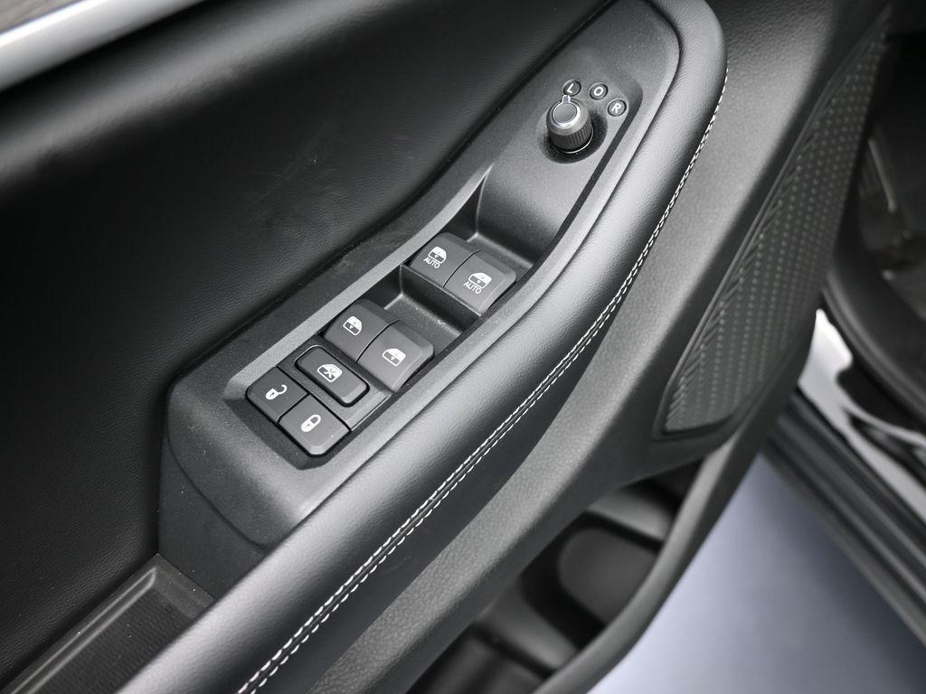 new 2025 Jeep Grand Cherokee car