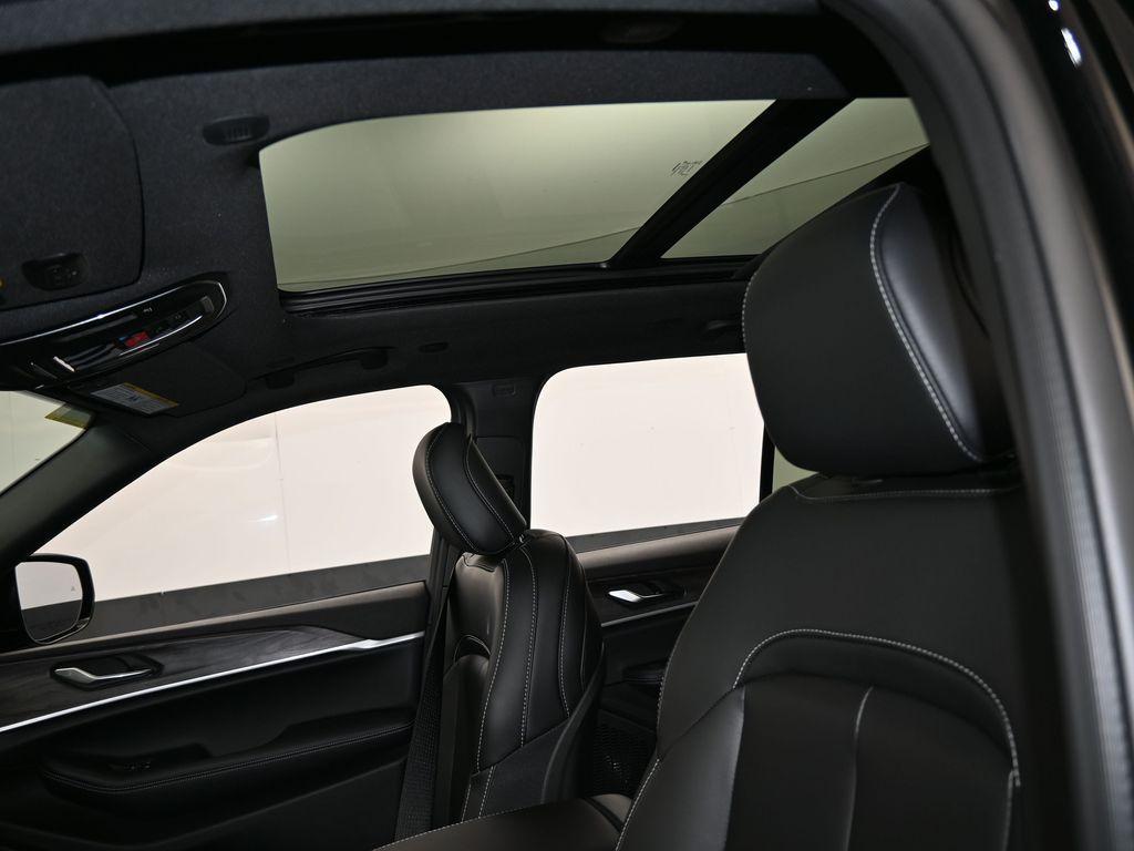 new 2025 Jeep Grand Cherokee car