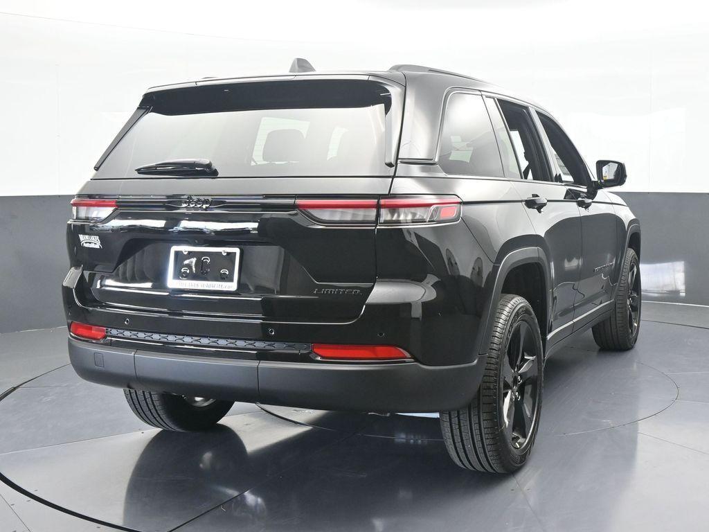 new 2025 Jeep Grand Cherokee car