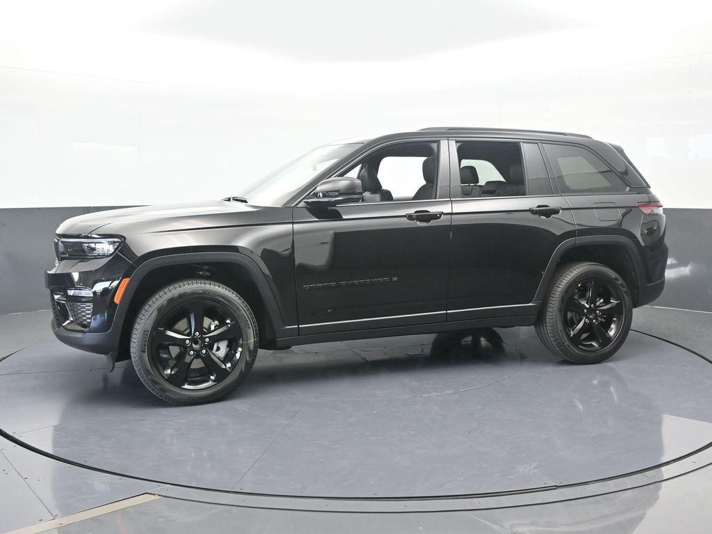 new 2025 Jeep Grand Cherokee car