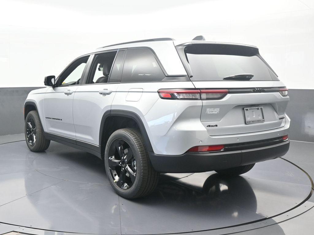 new 2025 Jeep Grand Cherokee car