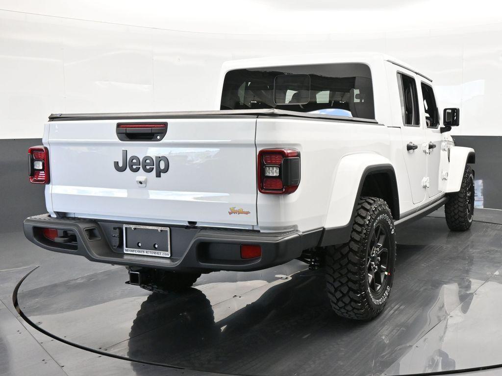 new 2024 Jeep Gladiator car, priced at $43,670