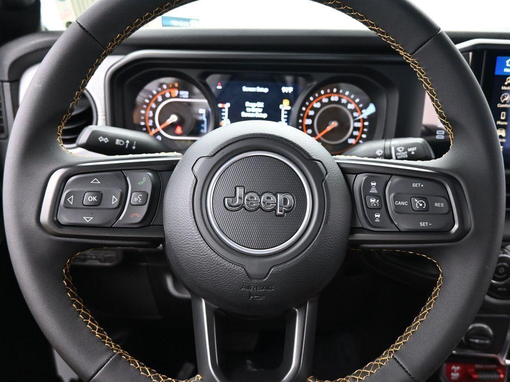 new 2024 Jeep Gladiator car, priced at $43,670