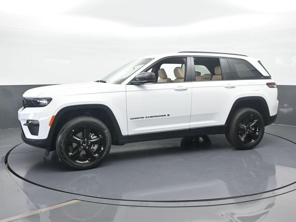 new 2025 Jeep Grand Cherokee car