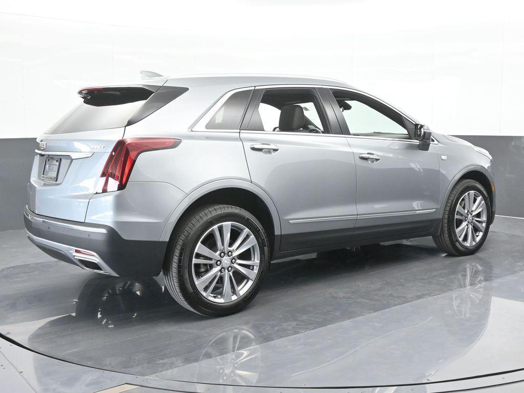 used 2024 Cadillac XT5 car, priced at $42,550