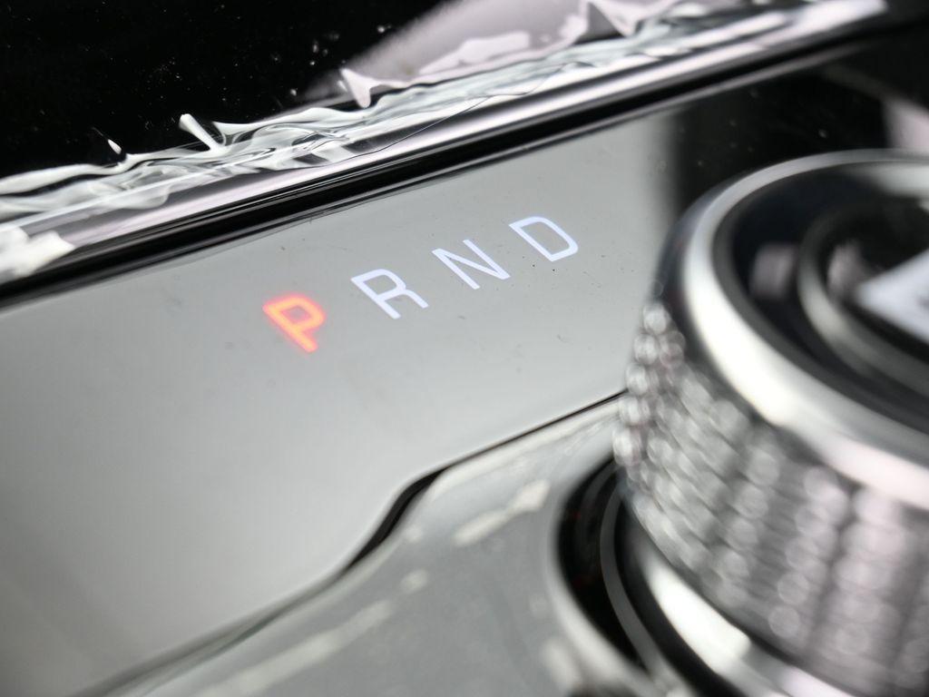 new 2025 Jeep Grand Cherokee car, priced at $37,968