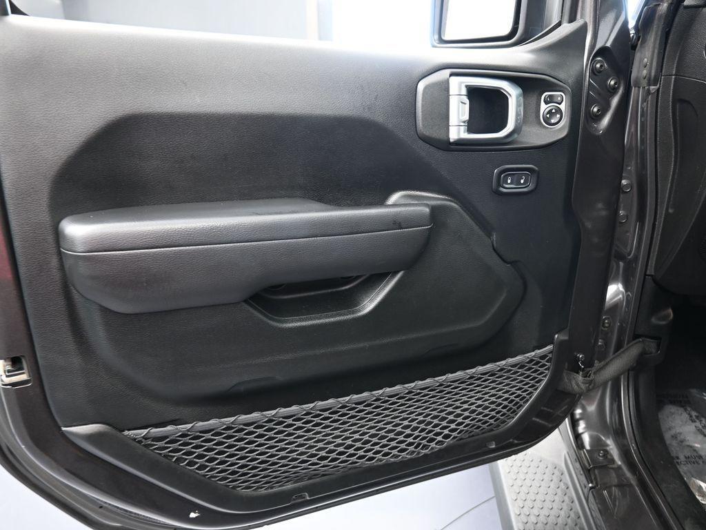 used 2019 Jeep Wrangler Unlimited car, priced at $23,400