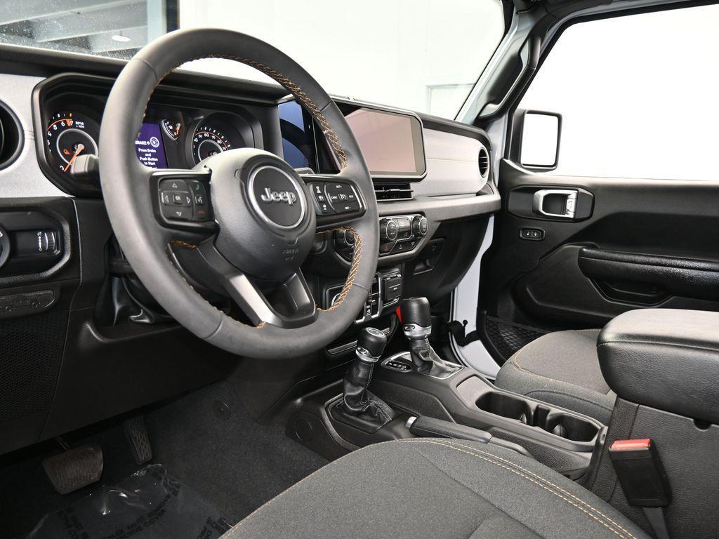 new 2024 Jeep Gladiator car, priced at $34,377