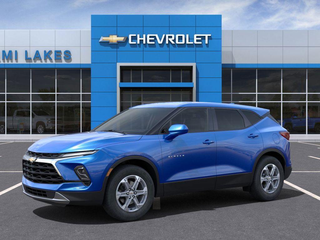 new 2025 Chevrolet Blazer car, priced at $29,295