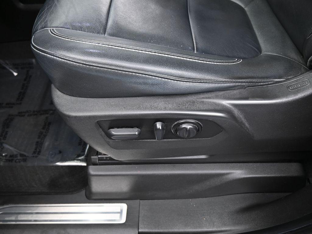 used 2022 Chevrolet Silverado 1500 Limited car, priced at $29,991