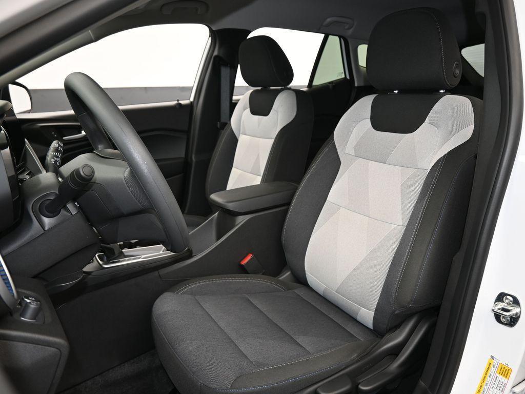 used 2025 Chevrolet Trax car, priced at $19,991