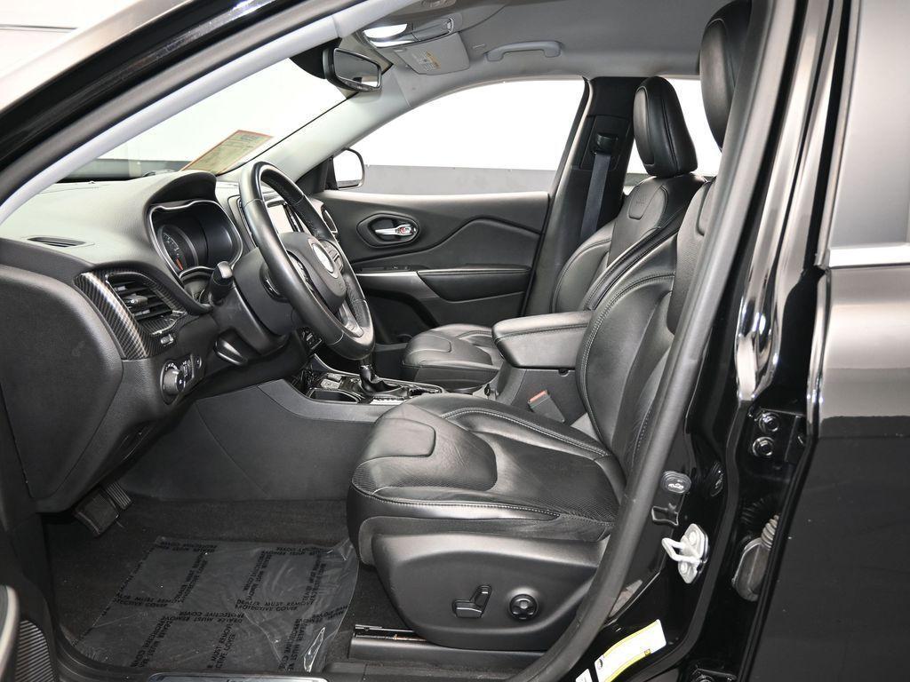 used 2019 Jeep Cherokee car, priced at $15,650