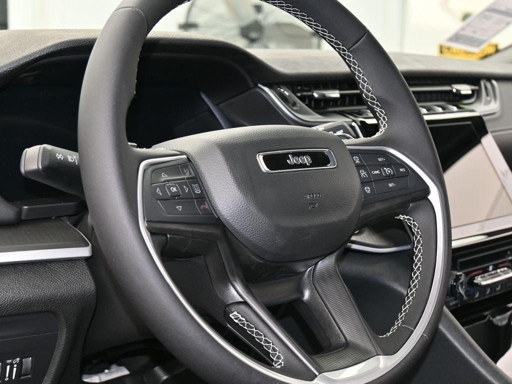 new 2025 Jeep Grand Cherokee car