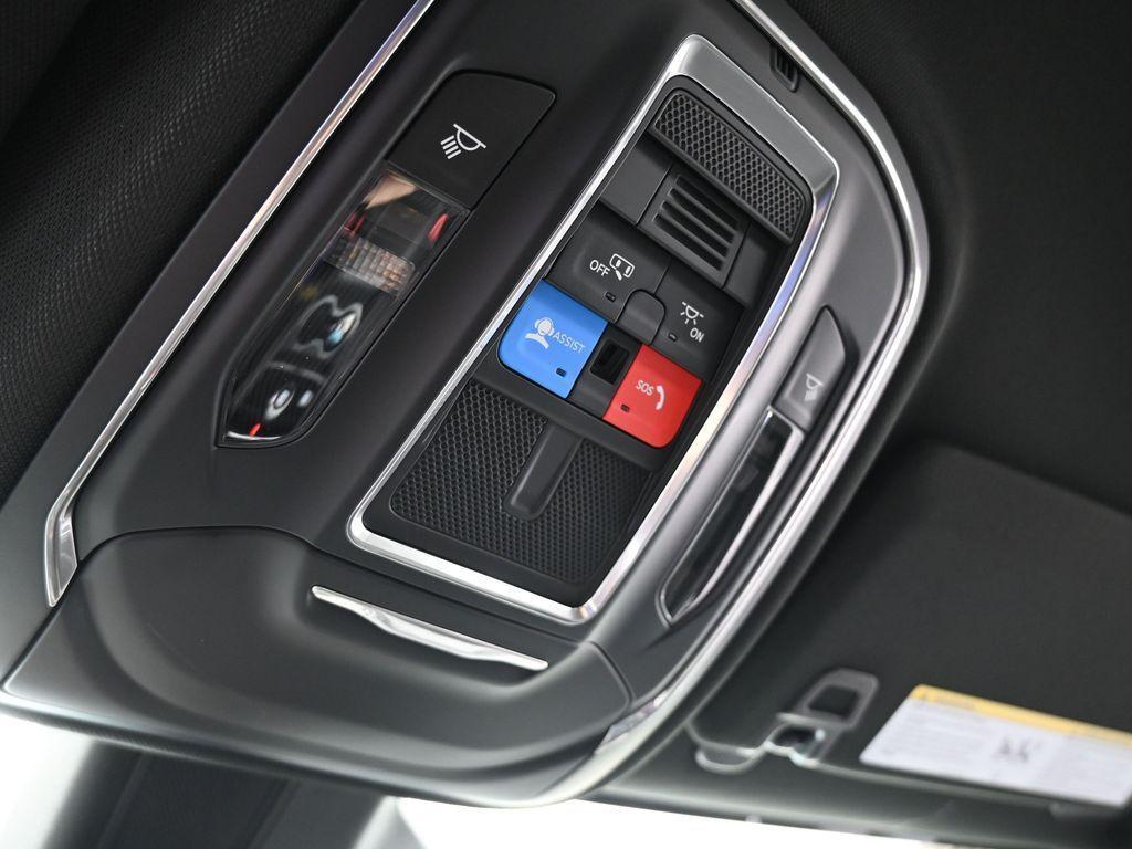 new 2025 Jeep Grand Cherokee car