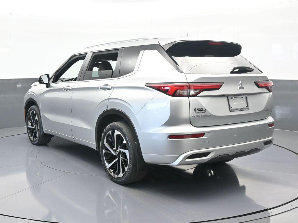 used 2022 Mitsubishi Outlander car, priced at $15,767
