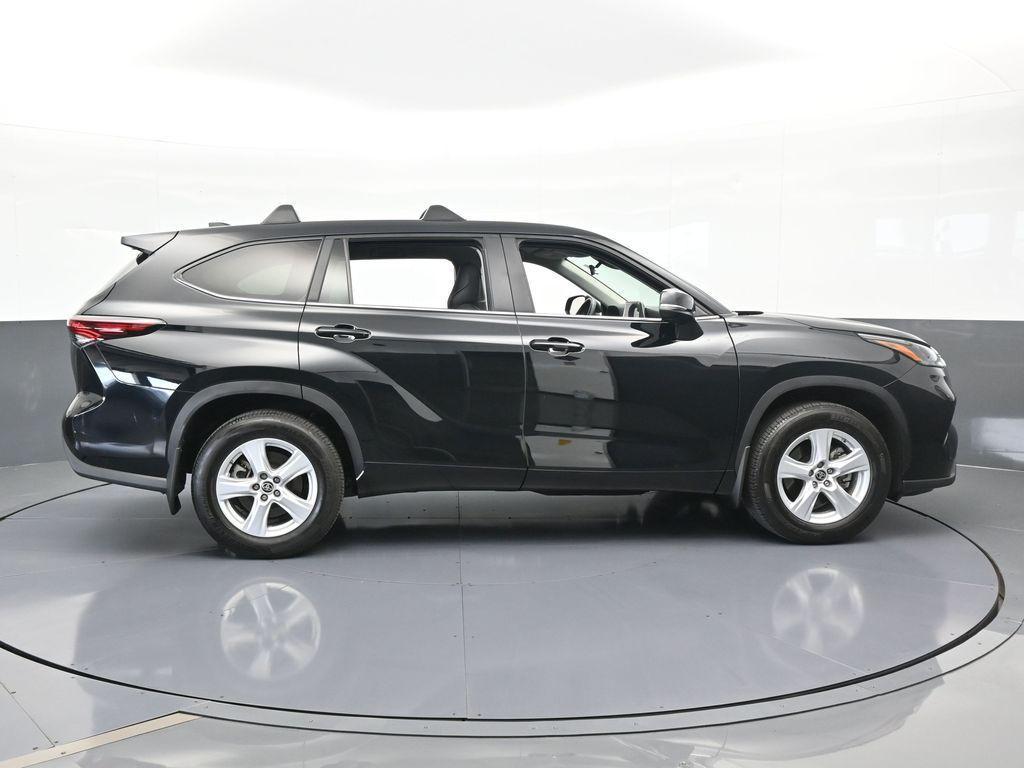 used 2024 Toyota Highlander car, priced at $36,698