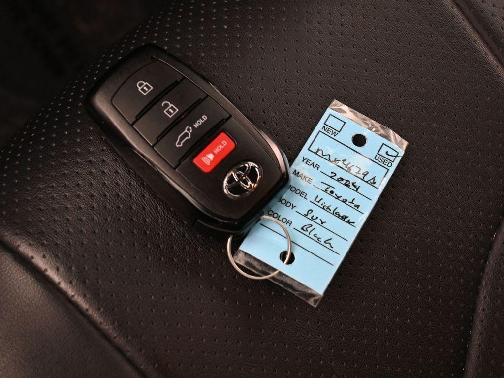 used 2024 Toyota Highlander car, priced at $36,698