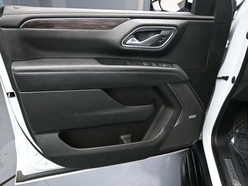 used 2023 Chevrolet Suburban car, priced at $44,950