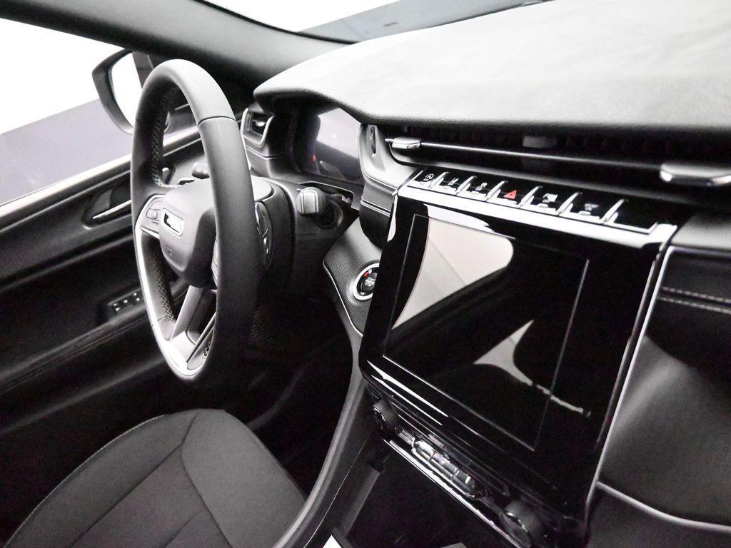 new 2024 Jeep Grand Cherokee L car, priced at $42,159