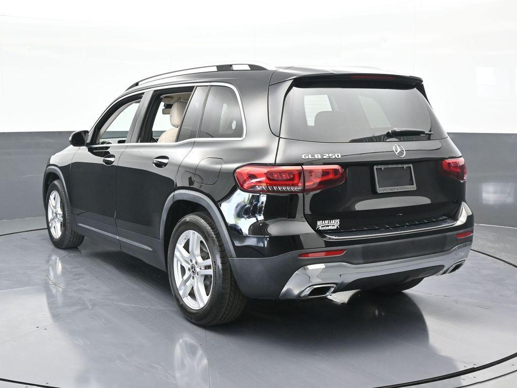 used 2020 Mercedes-Benz GLB 250 car, priced at $20,136