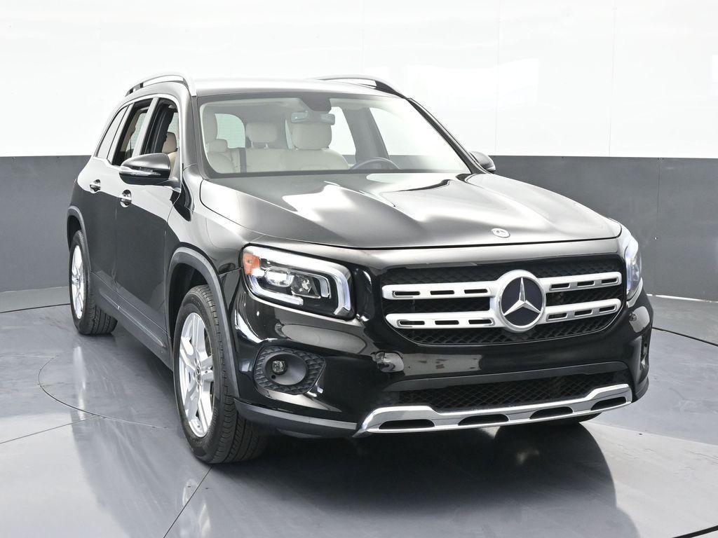 used 2020 Mercedes-Benz GLB 250 car, priced at $20,136