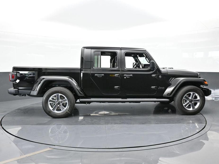 new 2024 Jeep Gladiator car, priced at $44,944