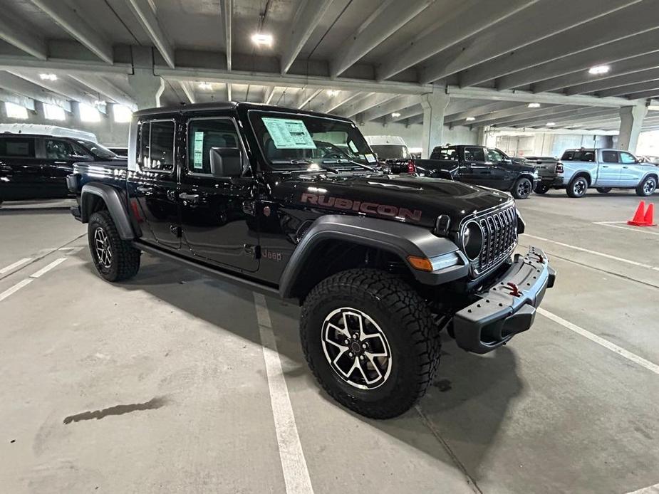 new 2024 Jeep Gladiator car, priced at $54,080