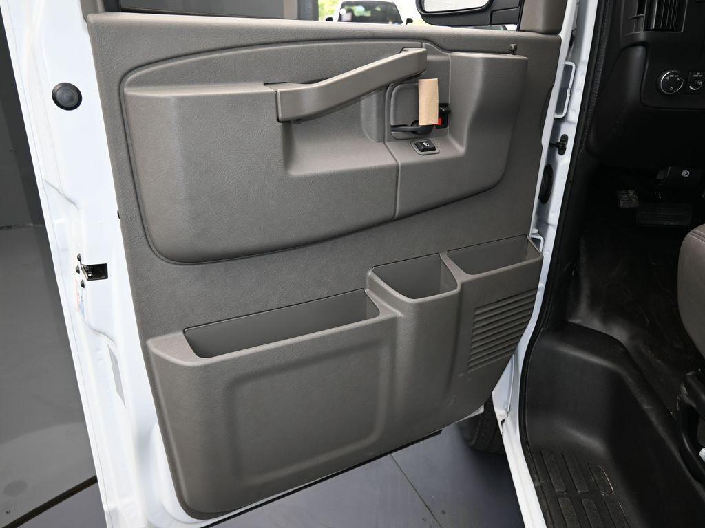 new 2025 Chevrolet Express 2500 car, priced at $41,158