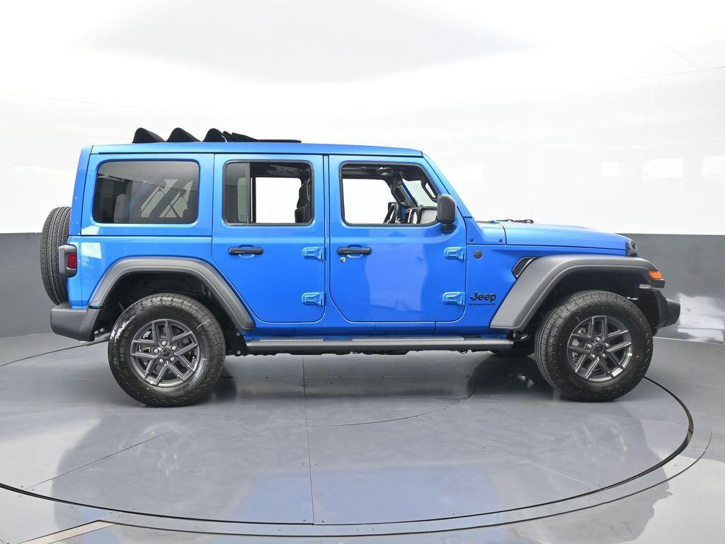 new 2025 Jeep Wrangler car