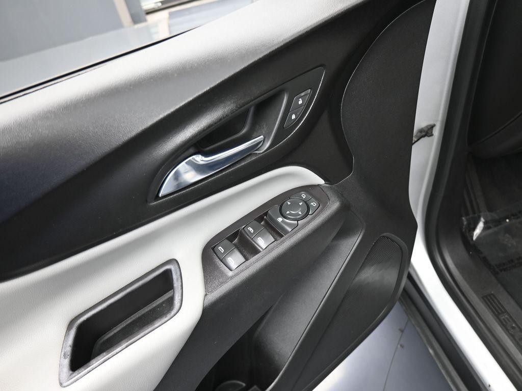 used 2020 Chevrolet Equinox car, priced at $11,621