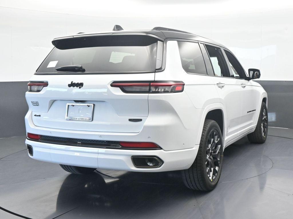 new 2025 Jeep Grand Cherokee L car