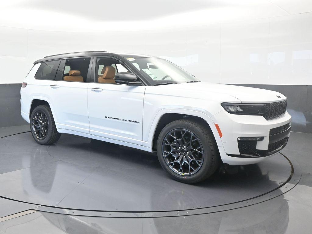 new 2025 Jeep Grand Cherokee L car