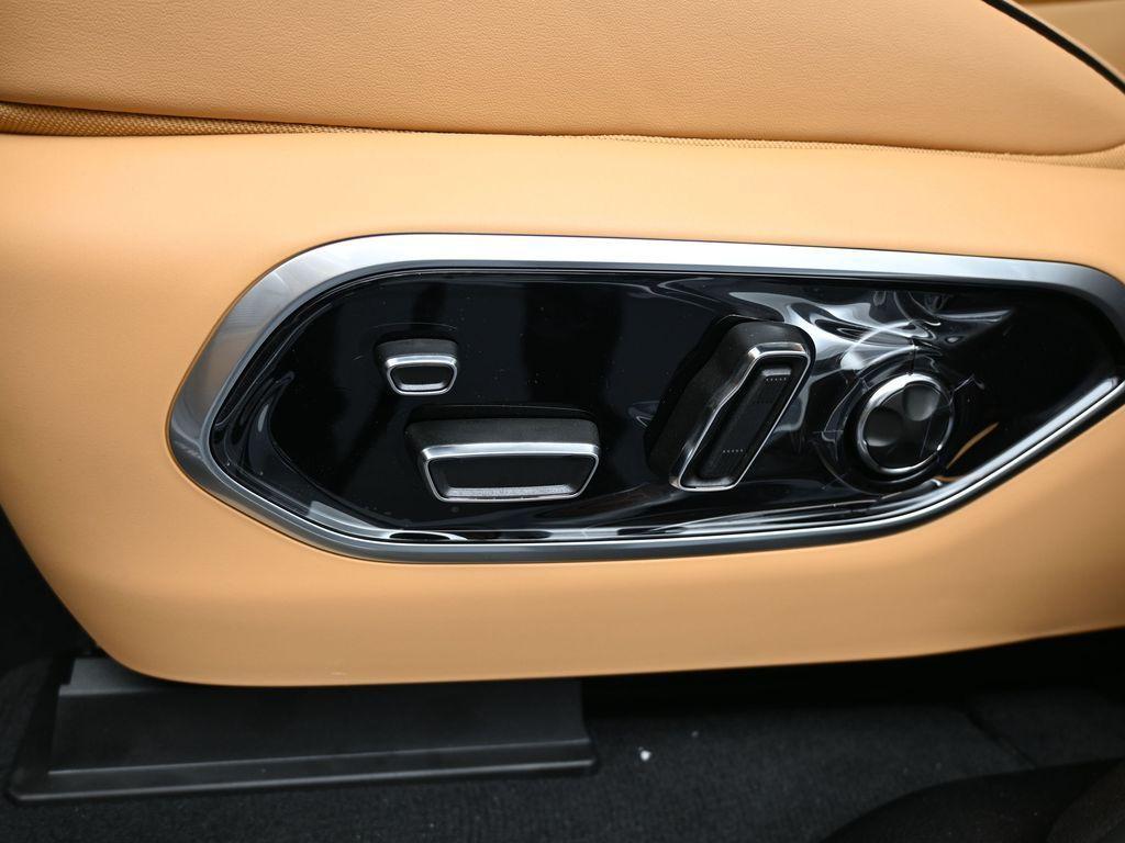 new 2025 Jeep Grand Cherokee L car