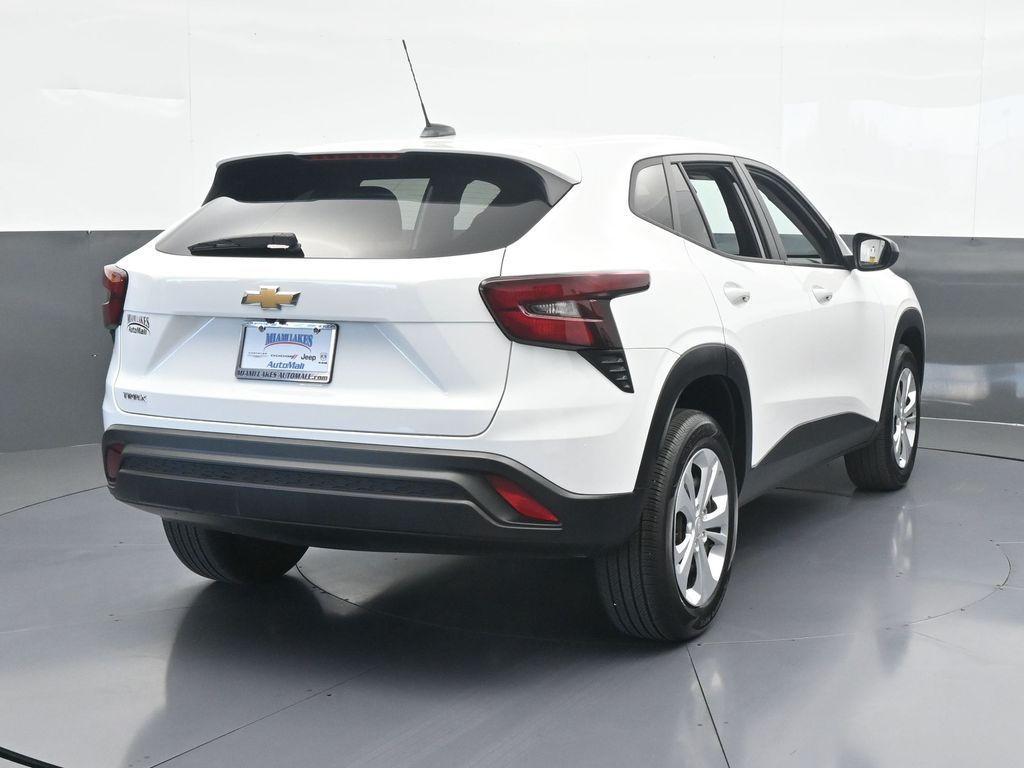 used 2024 Chevrolet Trax car, priced at $22,995