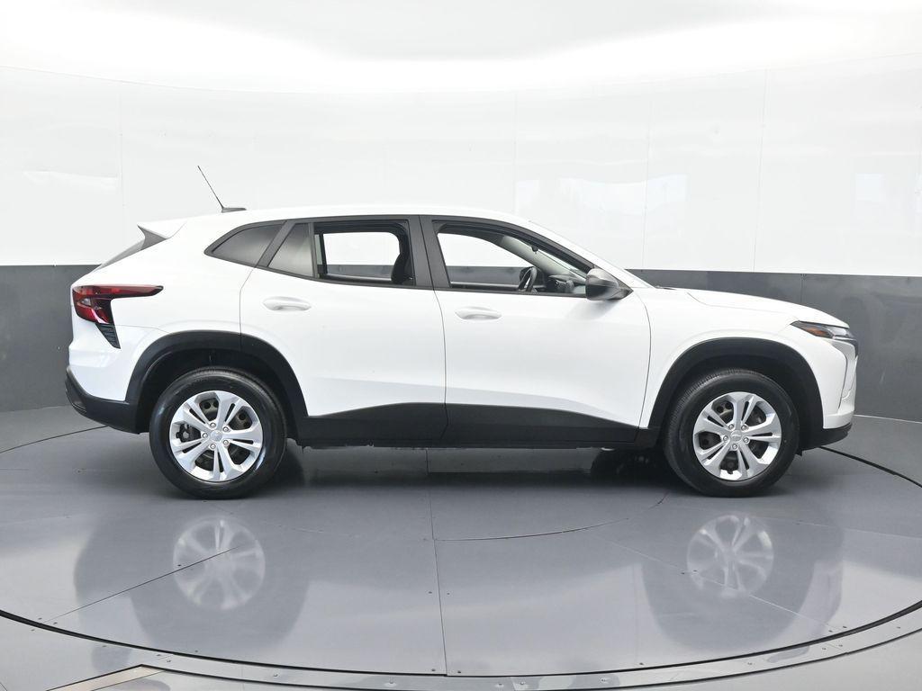 used 2024 Chevrolet Trax car, priced at $22,995