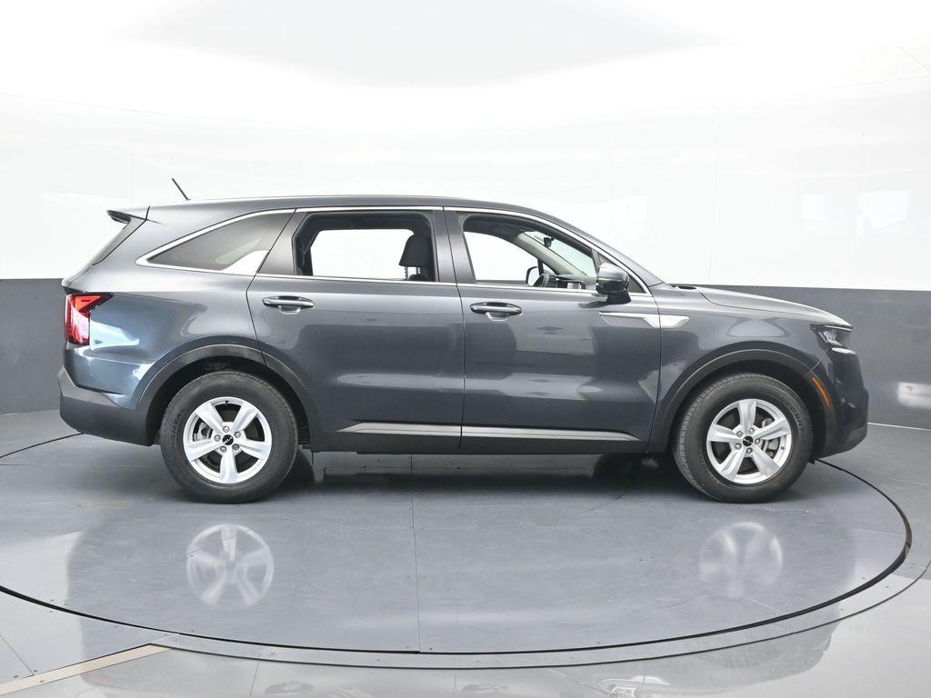 used 2023 Kia Sorento car, priced at $19,296