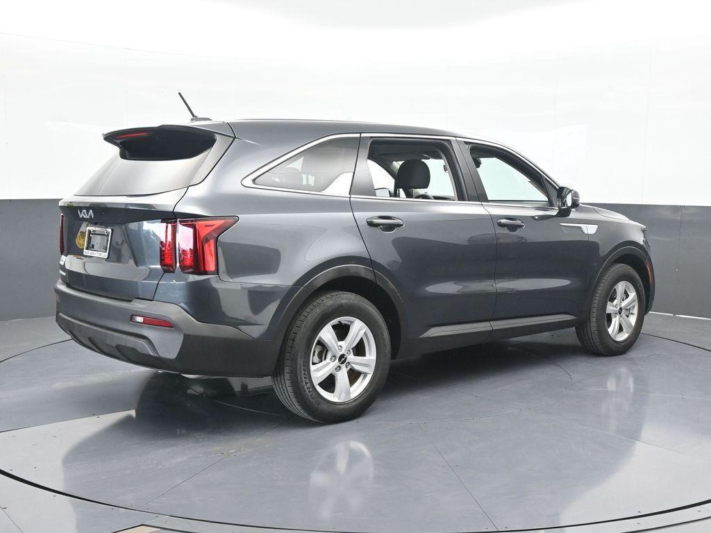 used 2023 Kia Sorento car, priced at $19,296