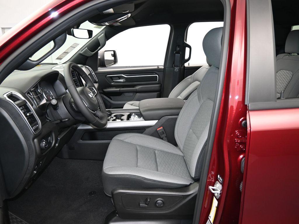 new 2025 Ram 1500 car, priced at $47,416