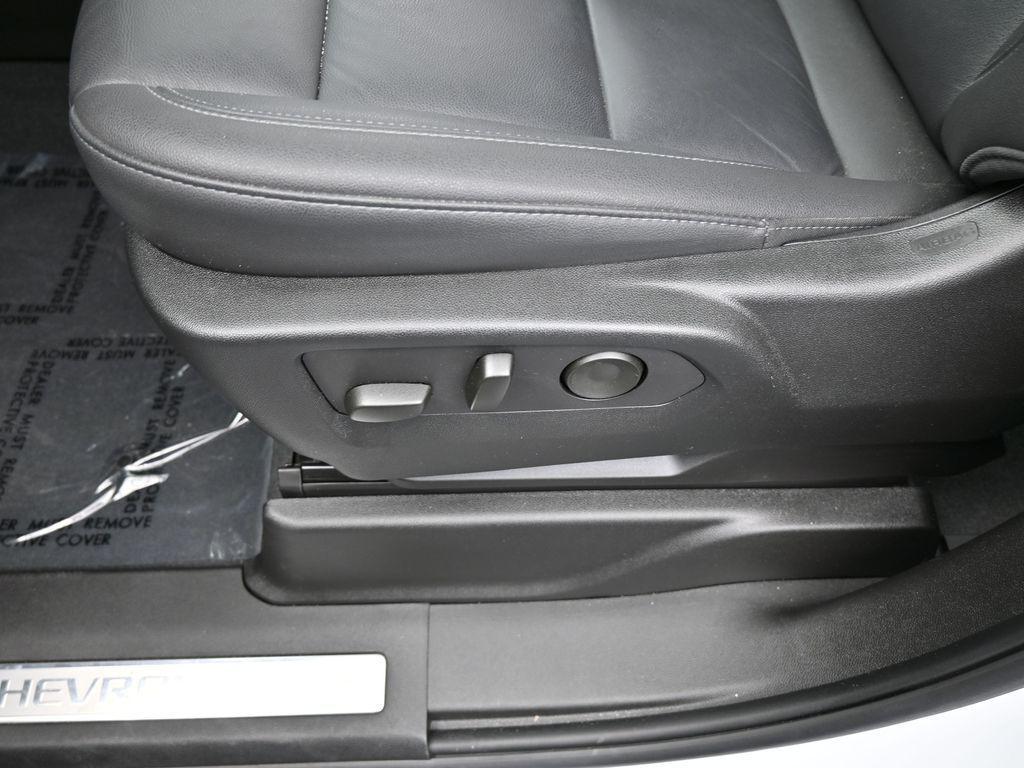 used 2024 Chevrolet Tahoe car, priced at $67,984