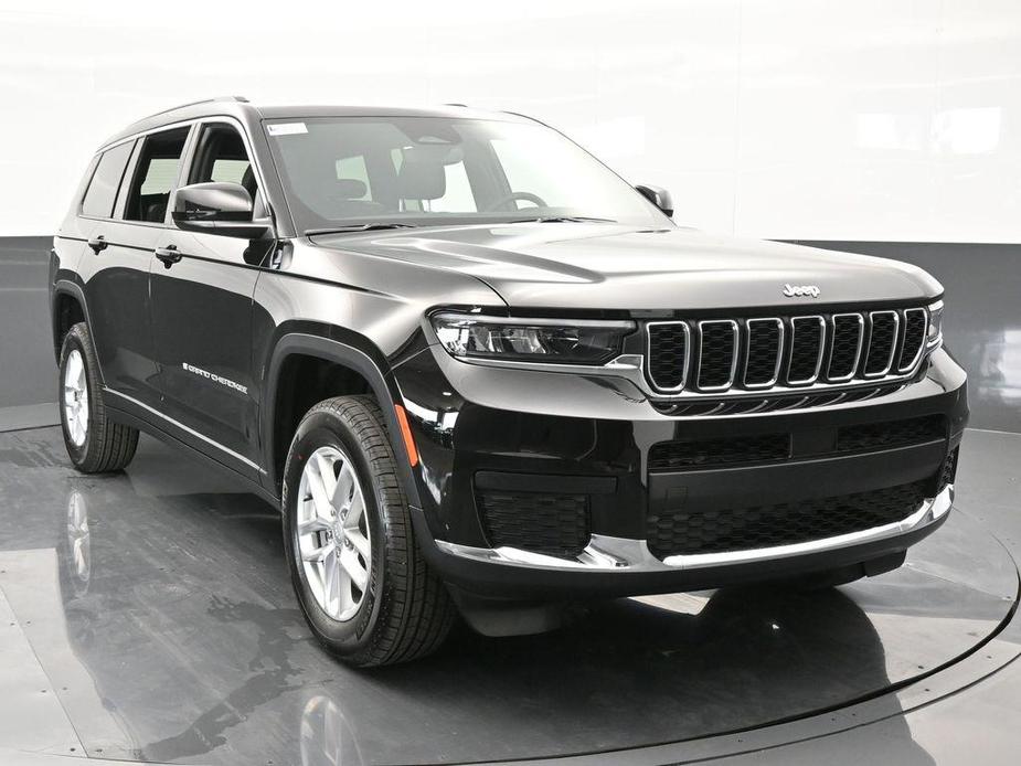 new 2024 Jeep Grand Cherokee L car, priced at $33,585