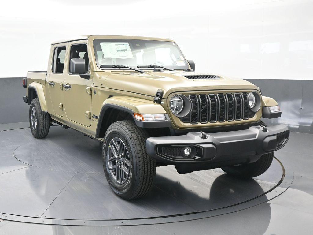 new 2025 Jeep Gladiator car