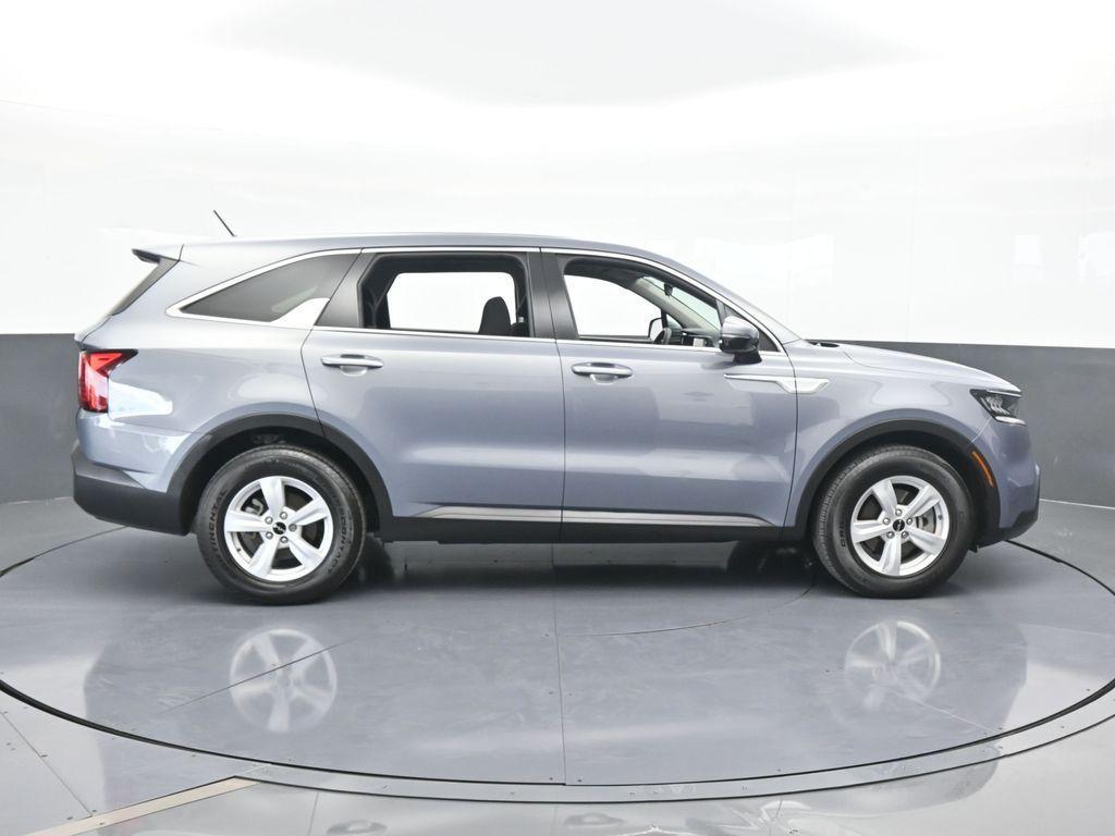 used 2023 Kia Sorento car, priced at $19,409