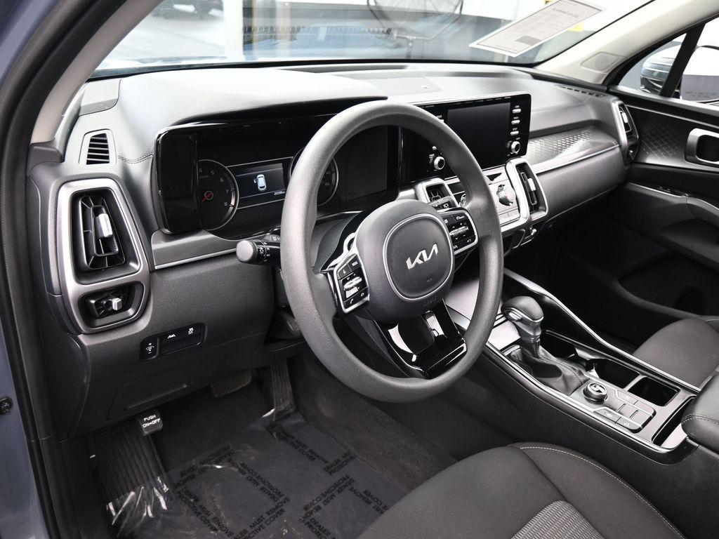 used 2023 Kia Sorento car, priced at $19,409