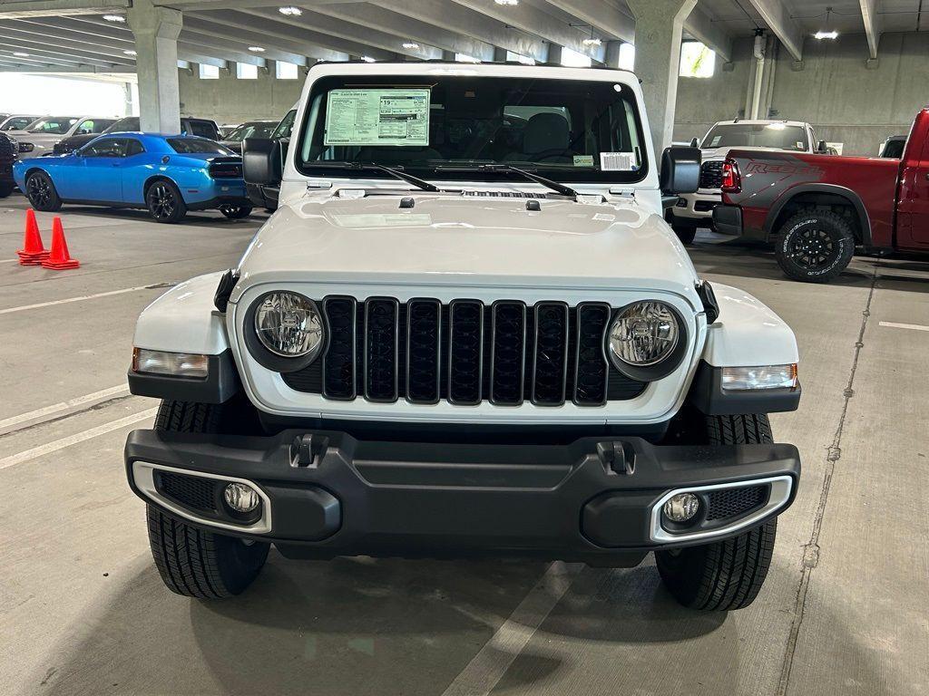 used 2024 Jeep Gladiator car, priced at $40,416