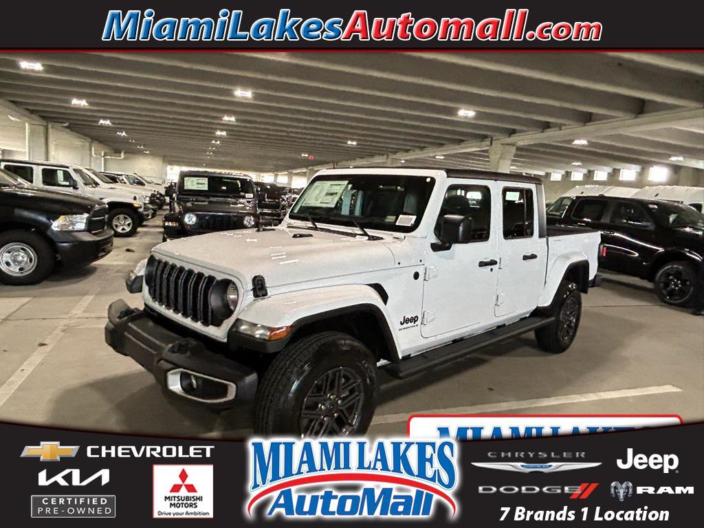 used 2024 Jeep Gladiator car, priced at $40,416